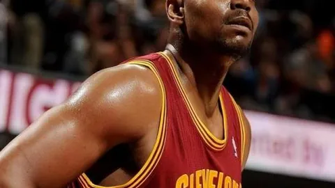 世预赛国足失球解析：林良铭点球得分，防守问题待解